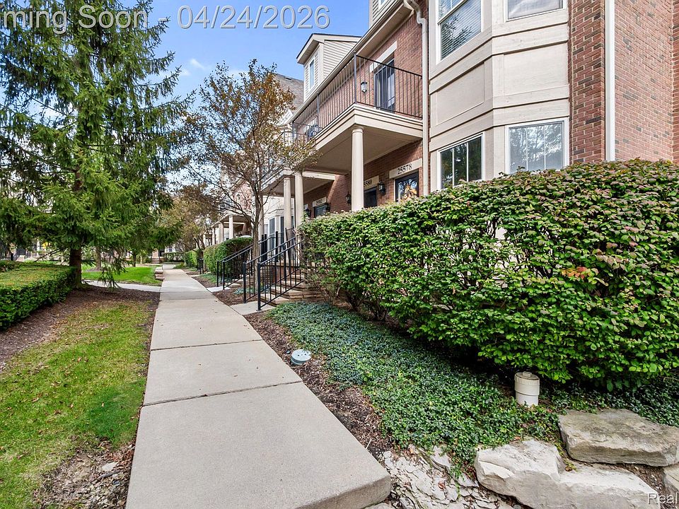 1st image of 25580 Portico Ln