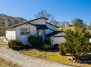 17661 Dike Ct, Tehachapi, CA 93561