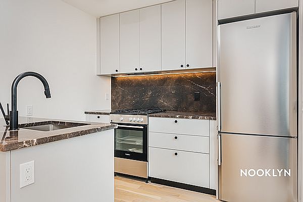 1st image of 250 Gold St #842