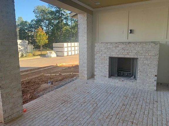 Please note, these photos are for viewing purposes only. This listing is currently under constructio