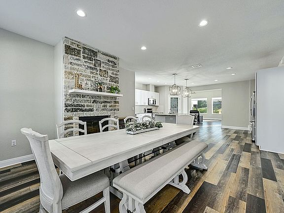 5th image of 3701 Boone Dr