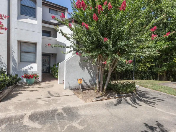 301 Kings Row Dr APT 112, Little Rock, AR 72207