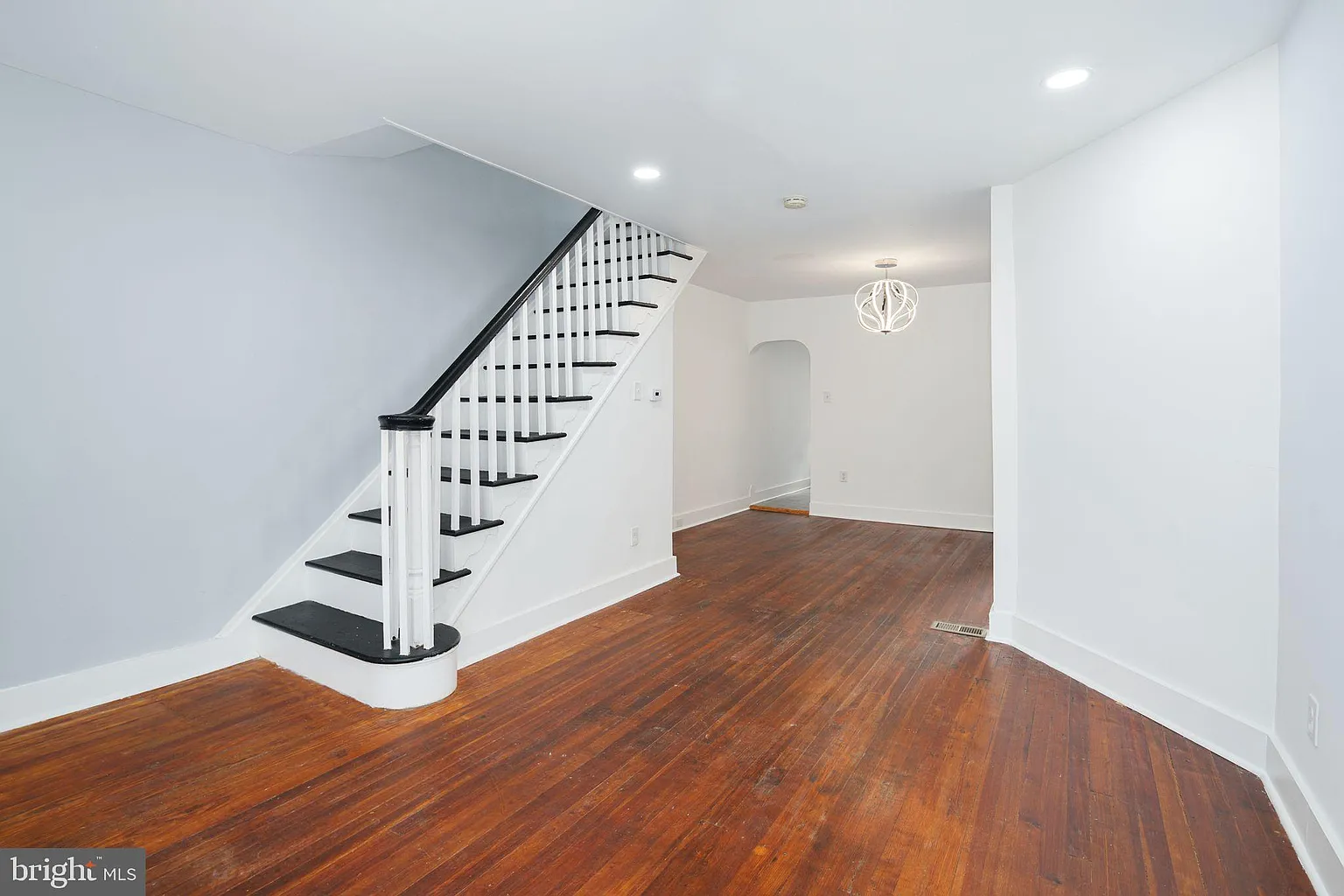 250 Rubicam St photo 1