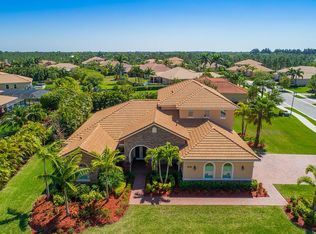 858 SE Tres Belle Cir, Stuart, FL 34997