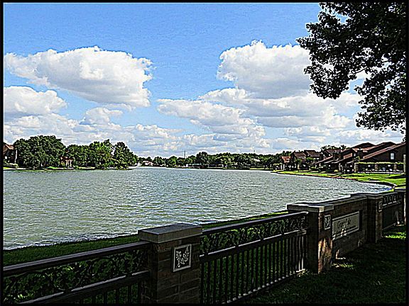 Grants Lake views are breath taking and peaceful.