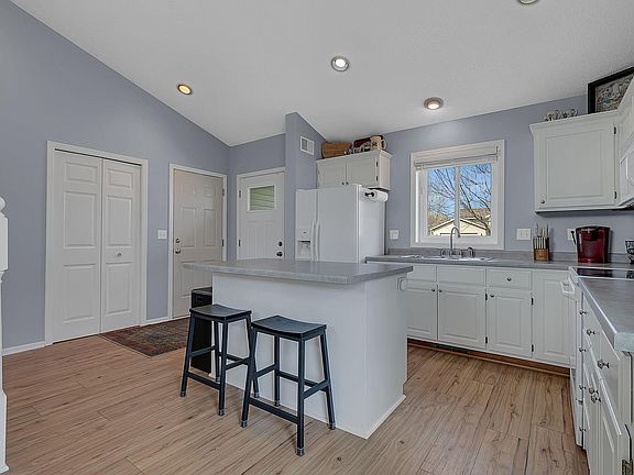 3rd image of 1822 36th St S