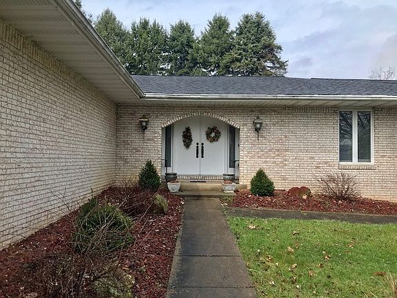5th image of 107 Leatherwood Dr