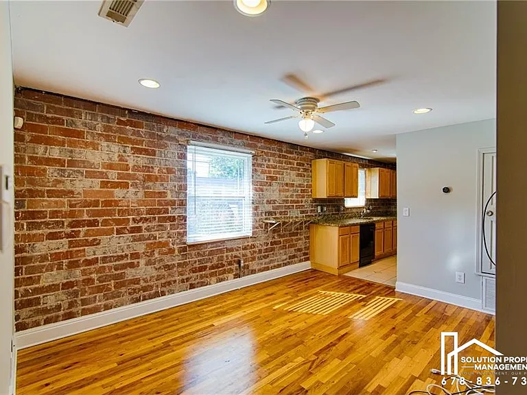 36 Daniel St SE #7 — Photo 5