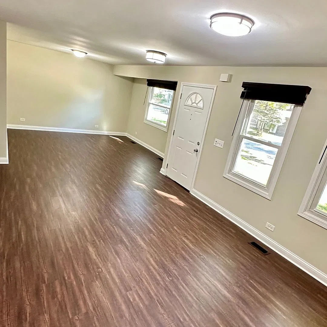 3 bed, 1374 sqft, $3,000 — Photo 3