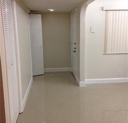 2nd image of 405 Lakeview Dr APT 103
