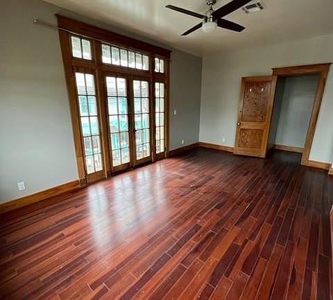 5th image of 4512 Freret St APT A
