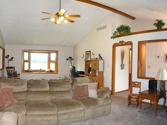 3rd image of 7085 W County Road 600 S