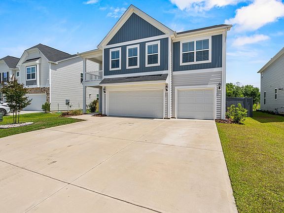 3rd image of 659 Bell Flower Ln