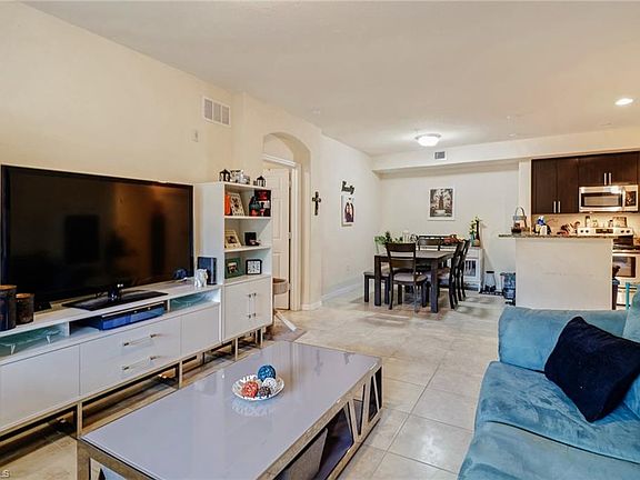 3rd image of 13140 Bella Casa Cir APT 2154