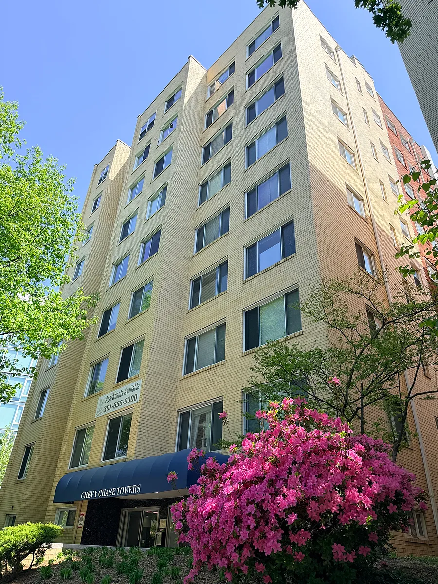 Building Photo - Chevy Chase Tower