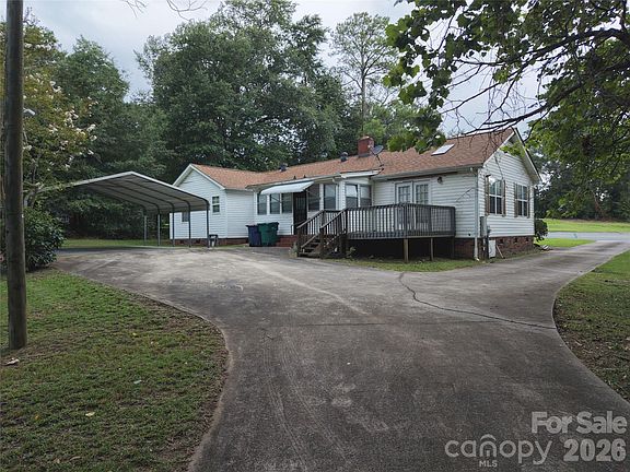 5th image of 227 W Main St