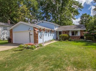 26539 Redwood Dr, Olmsted Falls, OH