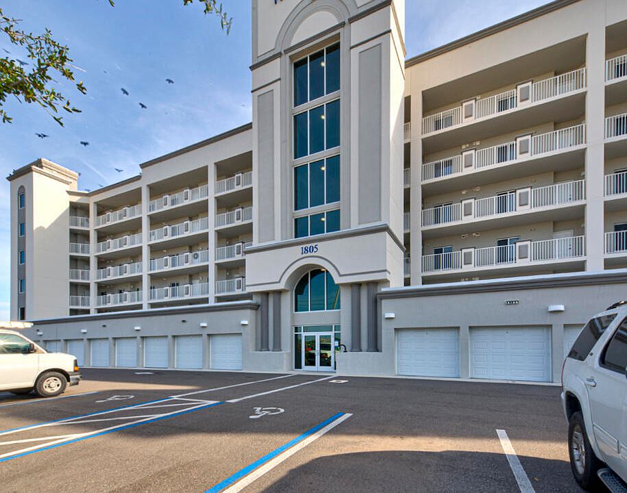 1st image of 1805 Riverside Dr #504