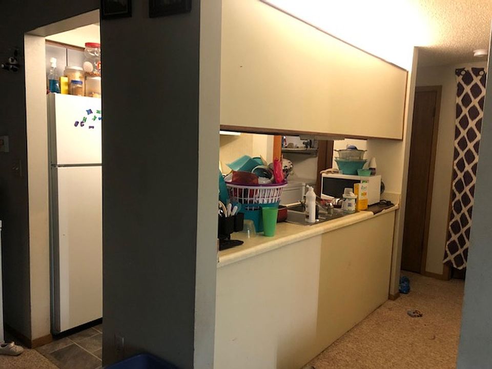 2nd image of 902 Benton Dr APT 12