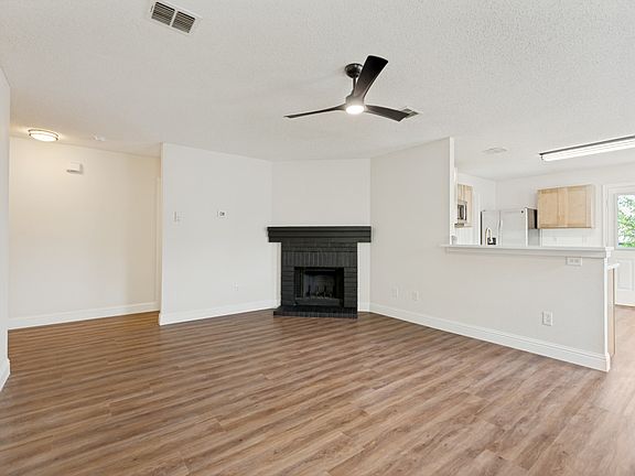 5th image of 1009 Bannack Dr
