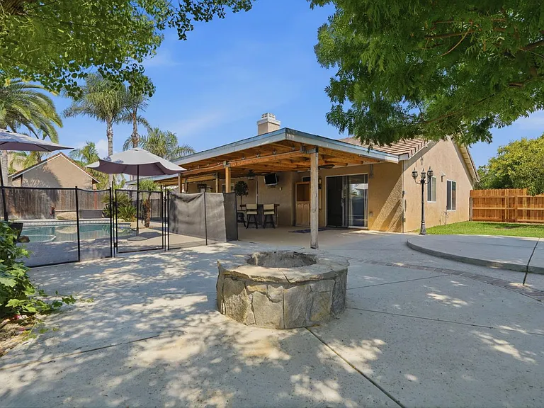 3006 Mission Dr — Photo 39