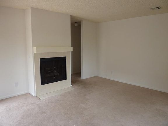3rd image of 10305 Azuaga St Unit 20