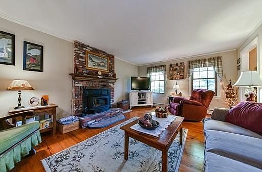 4th image of this home