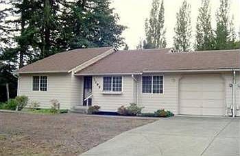 2nd image of 2199 NW Woodland Dr