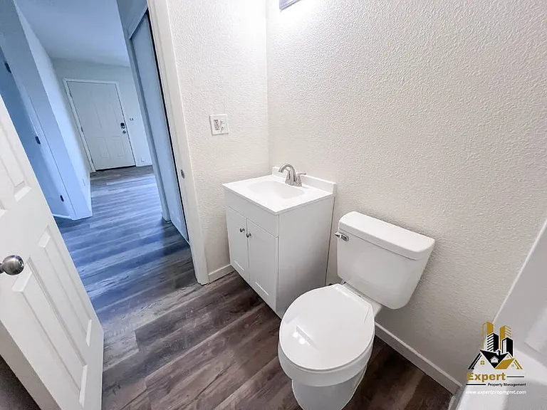 1507 Nogales St #1 — Photo 21