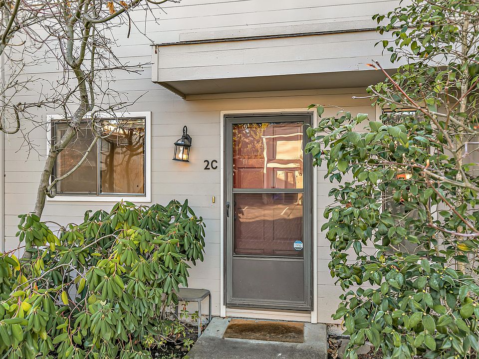 1st image of 1278 Maple Leaf Ct APT 2C