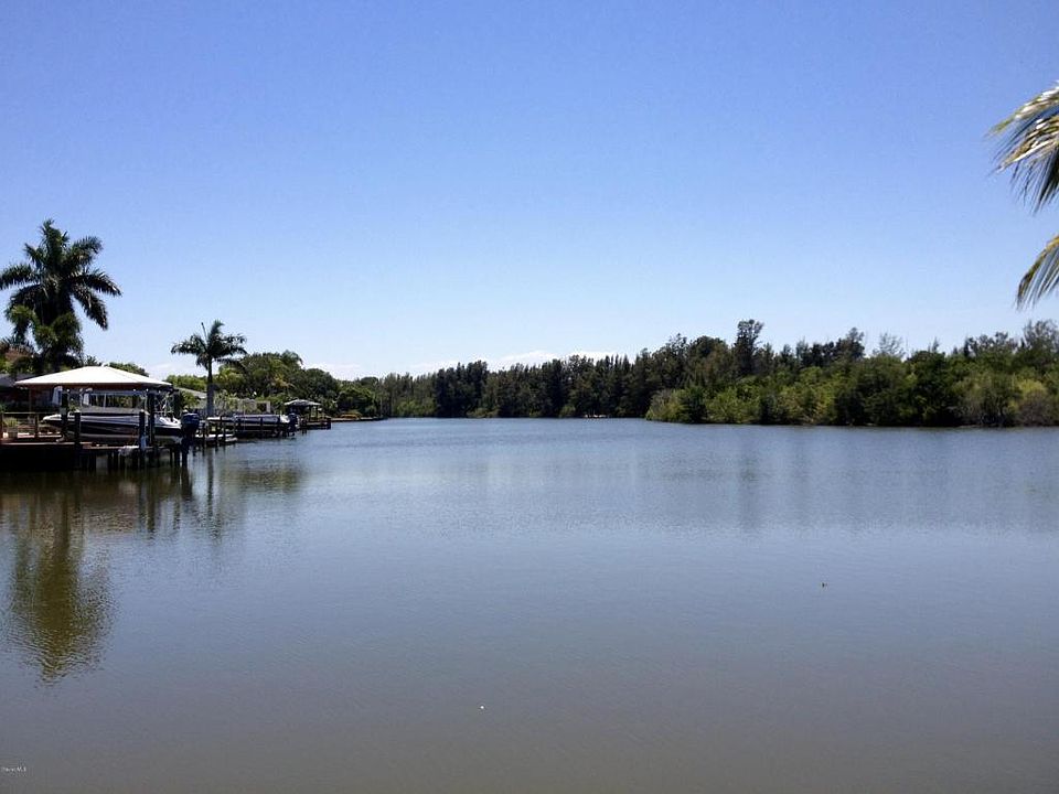 1st image of 206 Antigua Dr