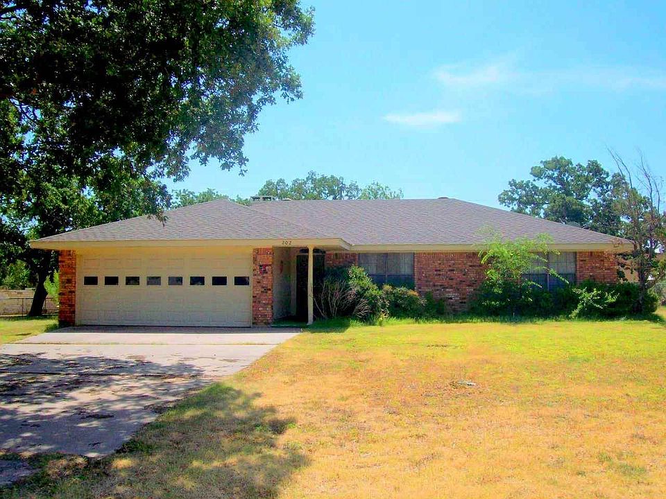 1st image of 202 Cottonwood Dr