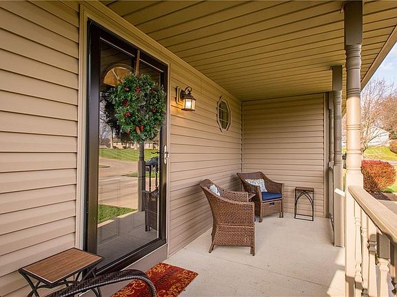 5th image of 1095 Winkler Dr