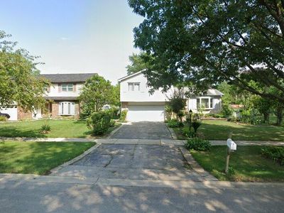 1703 N Burning Bush Ln, Mount Prospect, IL, 60056