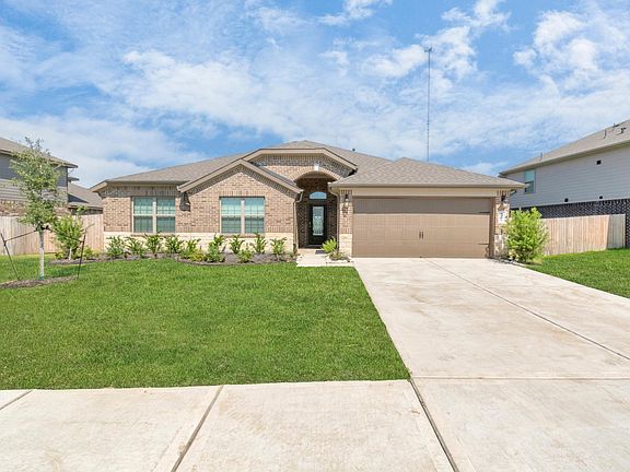 2nd image of 1230 Lake Ct
