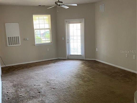 3rd image of 1640 Villa Capri Cir APT 104