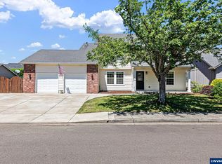 4908 Mimosa Cir, Sweet Home, OR 97386