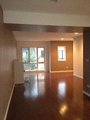 3rd image of 2225 W Madison St Unit 6
