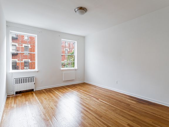 2nd image of 248 W 21st St APT 4A