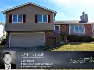 5551 NW 3rd St, Lincoln, NE 68521