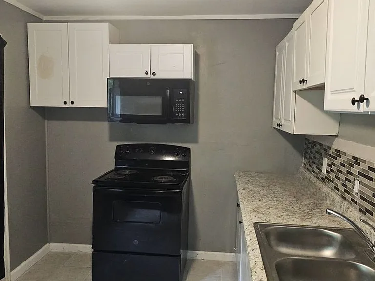 668 Grosso Ave #A — Photo 18