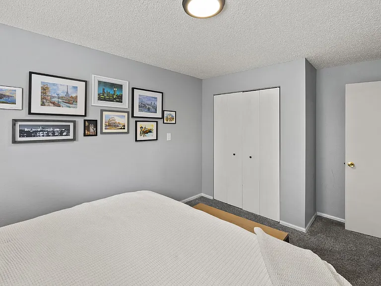 4570 Lincoln Plaza Dr — Photo 29