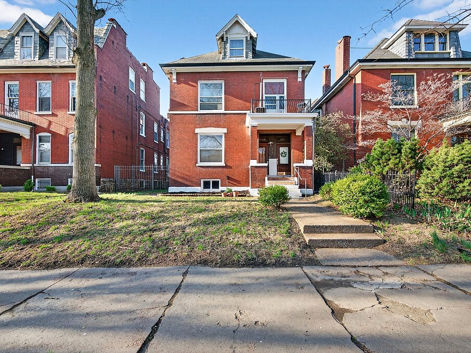 1st image of 2048 Russell Blvd #2
