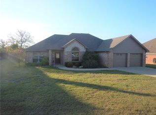 7109 Treaty Oaks Blvd, Granbury, TX 76048
