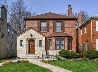 9246 S Leavitt St, Chicago, IL 60643