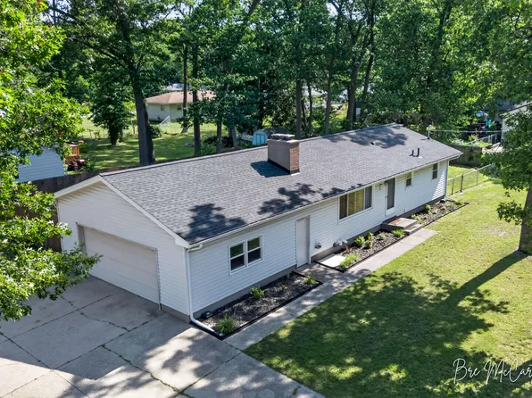 2410 Marcoux Ave, Muskegon, MI 49442