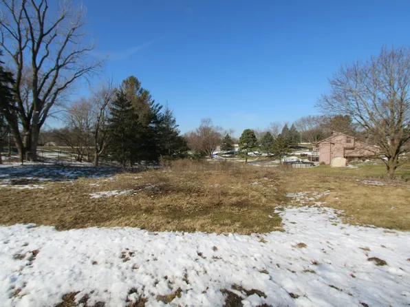 6507 Scott Ln, Crystal Lake, IL 60014