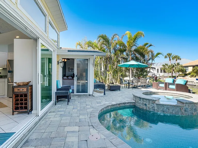 339 Avenida De Paradisio — Photo 44