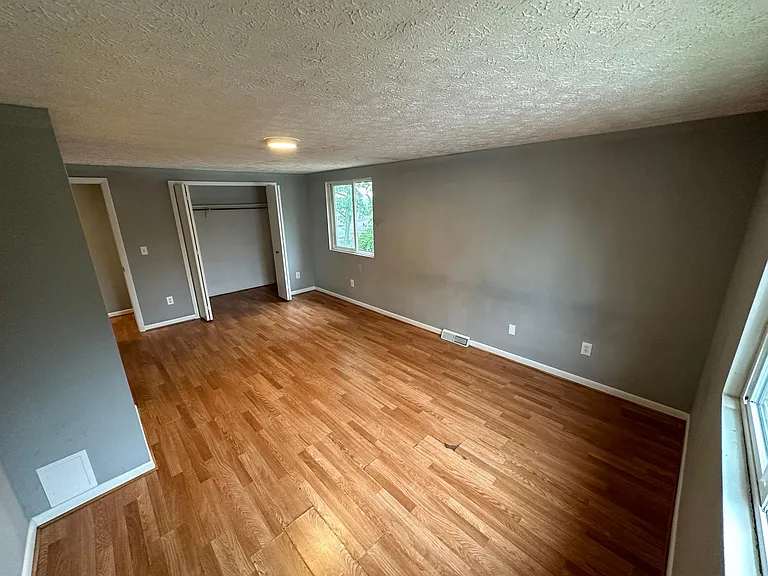 408 Wirth Ave — Photo 24