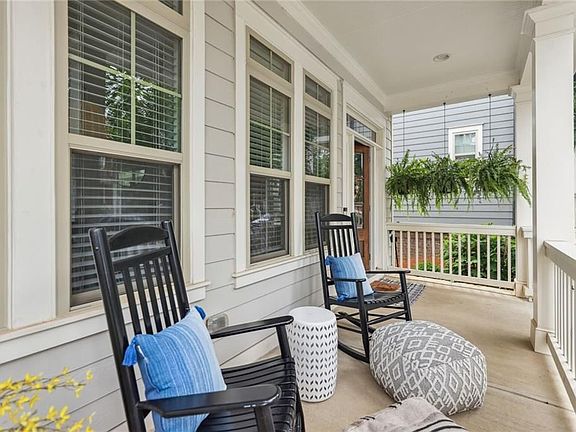 3rd image of 1007 Edgemont Dr #1007